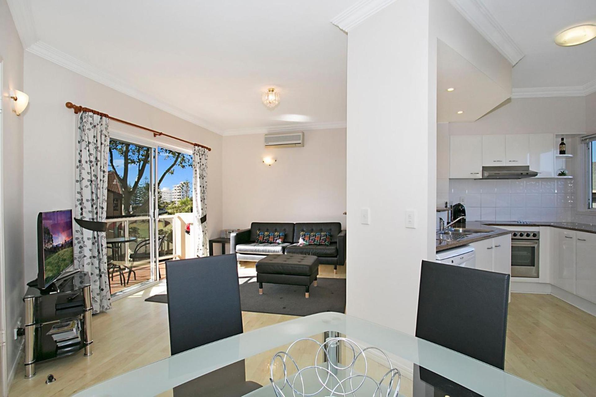 Apartment Harmony - A Desirable Area In Broadbeach